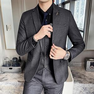 Mens Suits Blazers 3 PCS takım elbise set pantolonlar vesy moda erkekler rahat butik iş ince çizgili resmi elbise ceket pantolon 230904