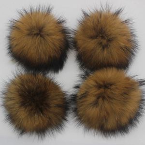 BeanieSkull Caps 5 pcslot 12 13 14 15 cm DIY Natural Color Real Raccoon Fur Pompoms For Bags Knitted Beanie Cap Hats Genuine fur Pompon pom 230904