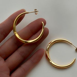 18 Karat vergoldeter hypoallergener Edelstahl Vintage minimalistische polierte Twist-Künstler-große Ohrringe für Frauen