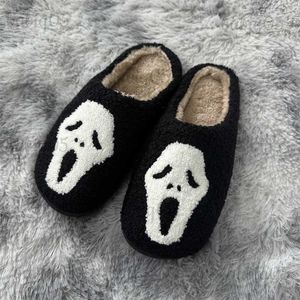 Slippare Skull Taltar för Halloween fluffiga pälsskor för kvinnor Korta plyschhus tofflor Ghost Face Comfy Home Flats Pumpkin Shoes Babiq05