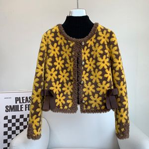 Womens Fur Faux Lady Girl Lamb Wool Warm Short Coats Female Sheep Shearling Floral Pattern Winter Jacket Overcoat JT3274 230904