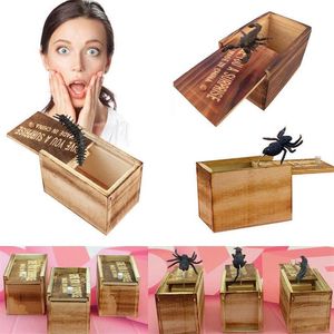 Party Masks Funny Wooden Prank Scare Box Home Practical Joke Gag Toy April Fool's Day Halloween Gift Surprise Horror Decor256U