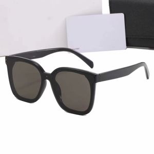 Óculos de sol para homens mulheres estilo verão 40368 anti-ultravioleta placa retro quadro completo óculos caixa aleatória