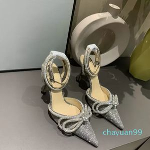2023 Designer Ladies Dress Shoes Rhinestone High Heels Crystal Bow Satin Womens Shoe Wedding Party Fashion Leather Sandals Part