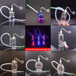 20 StylesColorful Mini Female Shisha Oil Burner Bongs Smoking Pipe Dab Rig Bongs Matrix Percolator Recycler Ash Catcher Bongs mit Male Glass Oil Nail Pipe und Schlauch