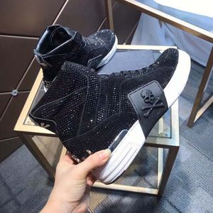 2023New High Tube Genune Leather Glitter Boots Cowhide Couple Thick Bottom Women Men Shoes Rhinestone Metal Skull Nnkle Boots mtr00000005