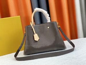 حقيبة اليد الفاخرة الأزياء المرأة حمل الكتل حقيبة الكتف الحقيقية حقيبة مصممة حقيبة مصممة لوكس مصممي الأكياس الحجم: M L