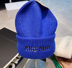 Gentle Color Japanese Style Embroidered Letters Woolen Cap Female Winter Thickening Face Small Beanie Hat Male Knitted Hats Fashion