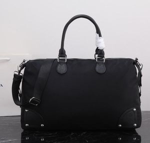 Designerka torba na zewnątrz torby podróży designerskie torba bagażowa Kobiety duża pojemność Czarne nylonowe torby podróżne męskie Rękołaj