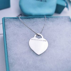 Fashion tiffancy DesignerNecklace Top Classic Enamel Tag Pendant Sterling Sier Women's Blue Dropped Adhesive Heart Shaped Collar Chain Jewelry