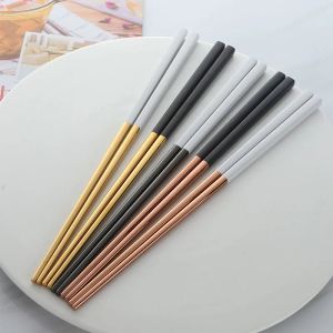 寿司ディナーウェアの場合5ペアの箸ステンレス鋼タイタン化中国のゴールドチョップシットセットブラックメタルチョップスティックセット