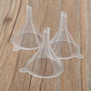 Plastic Funnel Mini Small Funnels For Perfume Liquid Essential oil filling empty bottle Packing Tool Bevel Flat 2 styles Home Use231I