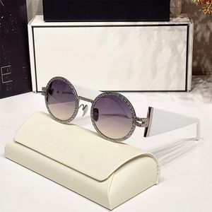 Fashion designer sunglasses for women masonry decorative frame full of star style designerfashion123 protective eyewear legs Luxury quality Eyewear original box