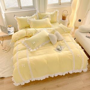 Bedding sets Korean Princess Style Sets Ins Lace Bowknot Duvet Cover Fitted Sheet For Girl Woman Home Bedroom Kawaii Bed Linens 230906