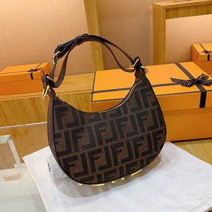 2024 New luxury high quality handbag Factory direct sales One-shoulder underarm shell women's Leisure Women's wear-resistant material Travel focus Elegant Women