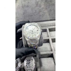 Xubx Moissanite Mosang Stone Diamond Watchカスタマイズは、TTのTTを通過できます。