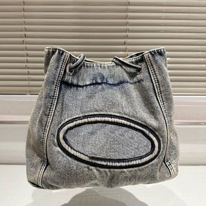 Kovboy Koltuk Çantası Mavi Denim Tuval Torbası Omuz Crossbody Çöp Çanta El Çantası Altın Aksesuar Dekorasyonu Yüksek Kaliteli Elçi Çantalar