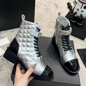 Scarpe da donna Designer alto Tacco a diamante Caviglia Stivali invernali in pelle Desert Martin Stivaletti da donna Stivali piatti con plateau 35654 s ies s