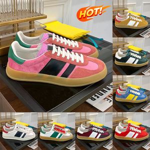 Mens designer shoes xAD Gazelle Sneaker green blue pink velvet beige ebony canvas black leather yellow white suede luxury womens casual sneakers sports trainers