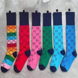 Socks Men Haftery bawełniane wełniane skarpetki streetwearu dla mężczyzn i kobiet