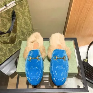 Designer päls tofflor kvinnor män loafers tofflor mules sandal äkta läder sandaler glider bin metallskor casual sko spets sammet toffel 02