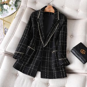 Women's Wool Blends Oversized Plaid Tweed Jacket Korean Fashion Long Sleeve Blazer Coat Office Lady Elegant Single Button Outwear Plus Size 230905