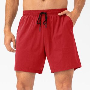 Kör shorts sommar gym män ankomst fitness kroppsbyggande träning man andas snabbt torr jogger strand korta byxor ficka