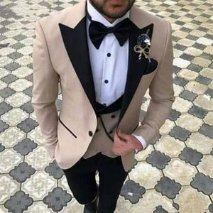 Abiti da uomo Blazer Champagne con risvolto nero per uomo smoking sposo abito da sposa Terno Slim su misura uomo masculino 3PCS270j