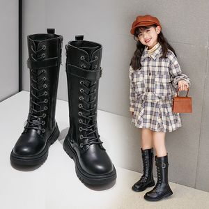 Botas crianças joelho botas altas para menina botas de algodão alto inverno mais veludo botas de couro quente princesa sapatos casuais 230905