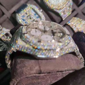 La personalizzazione dell'orologio con diamanti in pietra MNIM moissanite Mosang può superare il tt dell'orologio impermeabile con movimento meccanico automatico da uomo TOP7937795