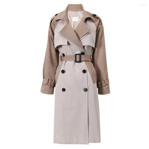 Trench da donna 2023 Autunno Inverno Abbigliamento Inghilterra Moda Patchwork Contrasto di colore Bottoni Cintura Giacca lunga Cappotto per le donne Alta