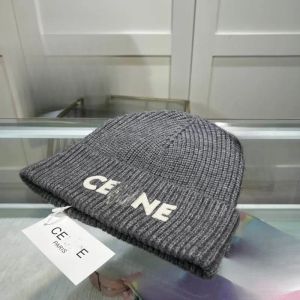Designers Beanie Hats Skull Cap Winter Unisex Cashmere Letters Casual Outdoor Bonnet Knit Hats Warm Multicolor Bear Beanies G2309065PE-5