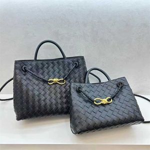 レディースデザイナーバッグBottegvveneta Totes Bags Leather Woven Handbags Niche Design Advanced Woven Bag 23 New High Capacity Tote Bag Real Leather Bag Casuare Porta Hbyq