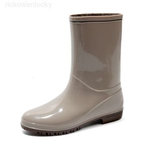 rain boots Hot Sale-al Rain Girl's Middle School Canister Boots Non-slip Light Water Rubber Shoes Overshoes