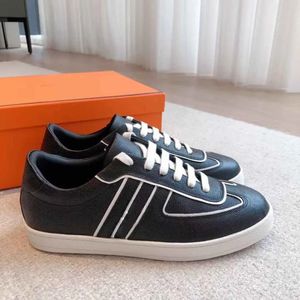 Luxury 2023s/s män boomerang sneaker skor epsom kalvskinn läder skateboard promenad party klänning vit svart brun komfort rabatt skor låda