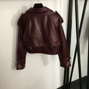 Kadın Ceketleri Autumnwinter Basit Vintage Burgundy Crepe eski bir vneck siluet yağ balmumu süet deri ceket yapmak için 230906