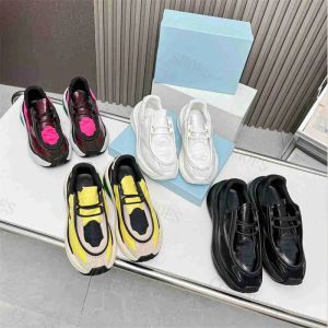 Kalvskinn casual skor designer sneaker sneakers cykling tyg och mocka element pryder glänsande läder sneakers sopts löpande sko storlek 35-46