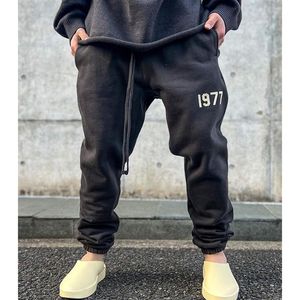 Mens Felted Letterings Sweat Corredores Calças Casuais Longo Fleeced Sweatpants Homens Mulheres Hip Hop Skate Streetwear MG220106240J