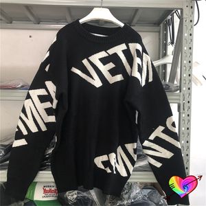 Mens Sweaters White Vetements Large Sweater Men Women 1 Crew Knit Oversize Patch Mark Sweatshirts VTM Pullovers 230905