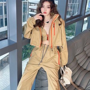 Womens Designer Jacket Hooded Fashion Solid Color Windbreaker Jackets triangle brand Casual Ladies Jacket Coat Clothing Size S-L231g