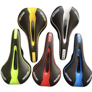 Bisiklet Saddles bisiklet eyer mtb dağ yol bisiklet koltuğu rahat yumuşak bisiklet yastık egzersizi erkekler ve kadınlar için bisiklet eyer 230906