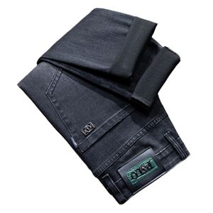 Męskie dżinsy jeansowe zimowi mężczyźni Slim Fit European American High-end Małe proste spodnie (201-216 cienki) F222-0