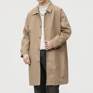 Trench da uomo Moda Uomo Risvolto solido Manica lunga Bottoni Stile Slim Streetwear 2023 Giacca a vento Casual