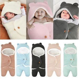 Blankets Knit Winter Born Blanket Swaddling Hooded Bear Plush Lining Baby Stroller Sleeping Bag Cocoon Warm Infant Sleepsack