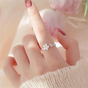 Bagues de cluster Mode Silver Couleur Cherry Blossoms Bague Coréenne Ouverture Incrustée CZ Réglable Saint Valentin Cadeau Jz416