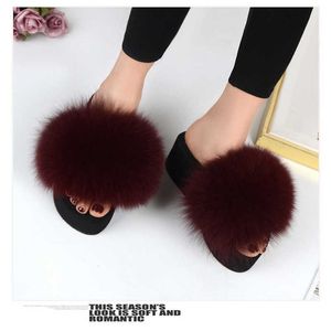 Slippare Summer Women's Fox Fur Slippers Ladies Fluffy Thick Slides Female Luxury Slope Heel Sandals Girl's Casual Plush Platform Shoes X0905