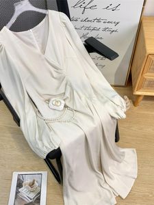 Casual Kleider Sommer Elegantes Kleid Für Frauen V-ausschnitt Laterne Hülse Midi Hohe Taille Solide Ruched Minimalistischen Nacht Weibliche Kleidung