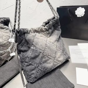 Torby na ramię francuskie panie projektant zakupów 22 torby niebieski czarny dżinsowy diament srebrny sprzęt moneta lager pojemność crossbody ramię na zewnątrz nowe