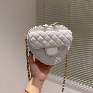 Dapu Tasarım Paketi Yeni Küçük Kokulu Rüzgar Zinciri Kalp Şeklinde Çanta Tek Omuz Crossbody Çanta Mini Aşk Çantası Boyutu 16cm