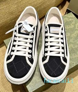 Sneaker di design Scarpa in tela Beige Denim jacquard lavato blu Scarpe da donna Ace Suola in gomma Sneakers casual vintage ricamate